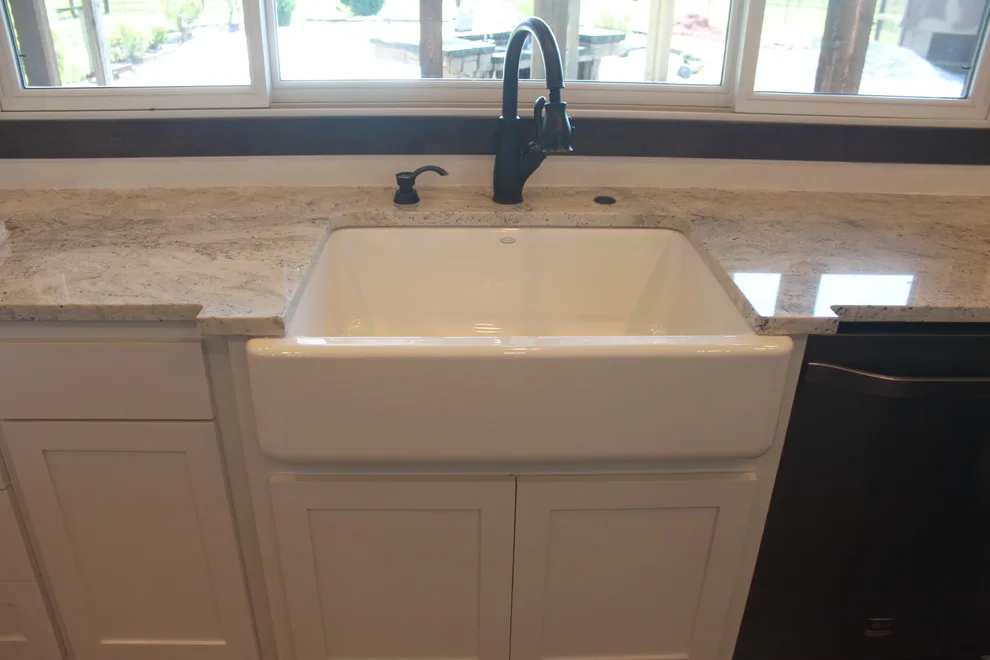 Walrod Contemporary Classic Home-Kitchen by Robbins Construction - Photo 2
