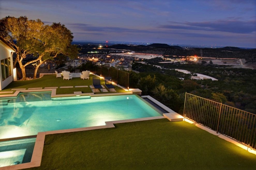 Modern Pool Home in Austin Texas by LawnPop Artificial Turf - Photo 6