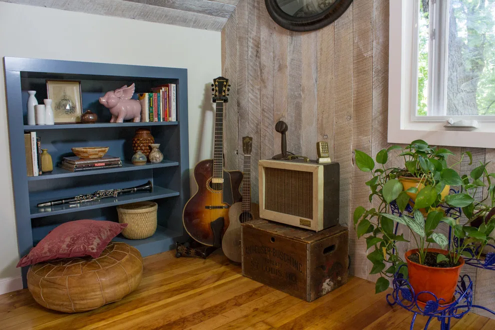 Charming Retro Workshop by Coleman Creek Construction - Photo 7