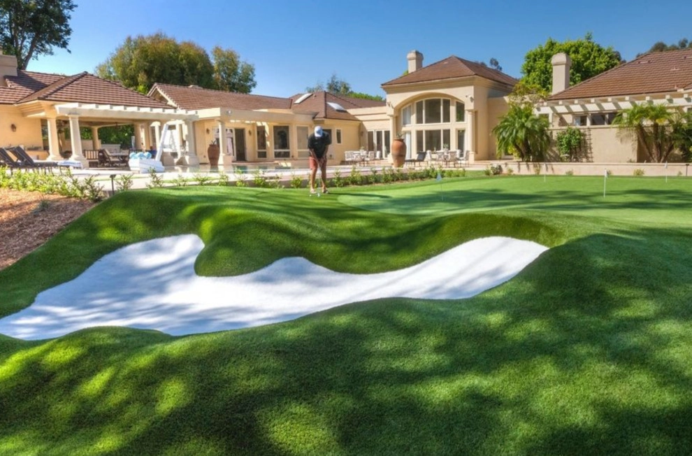 Luxury Putting Greens by LawnPop Artificial Turf - Photo 3