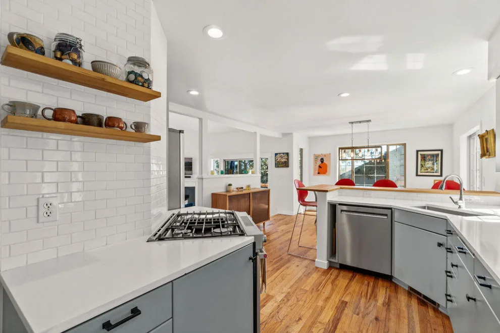Saginaw House Renovation by Ochoa Brothers Construction LLC - Photo 2