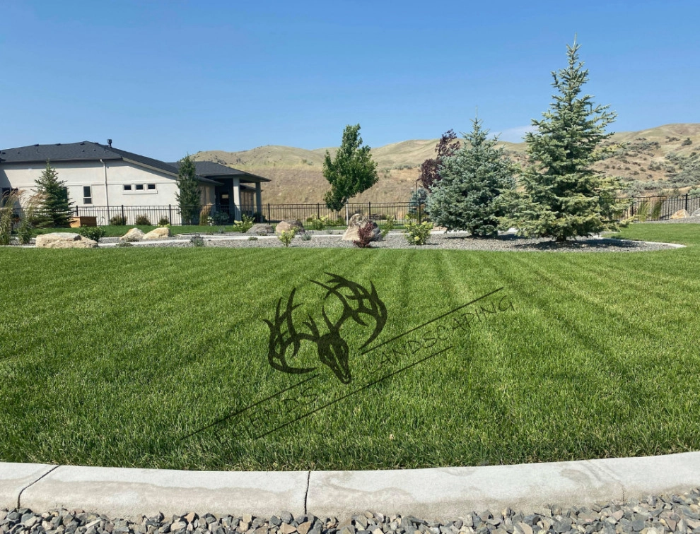 TV. Project by Legends Landscaping Inc. -Boise, ID - Photo 3