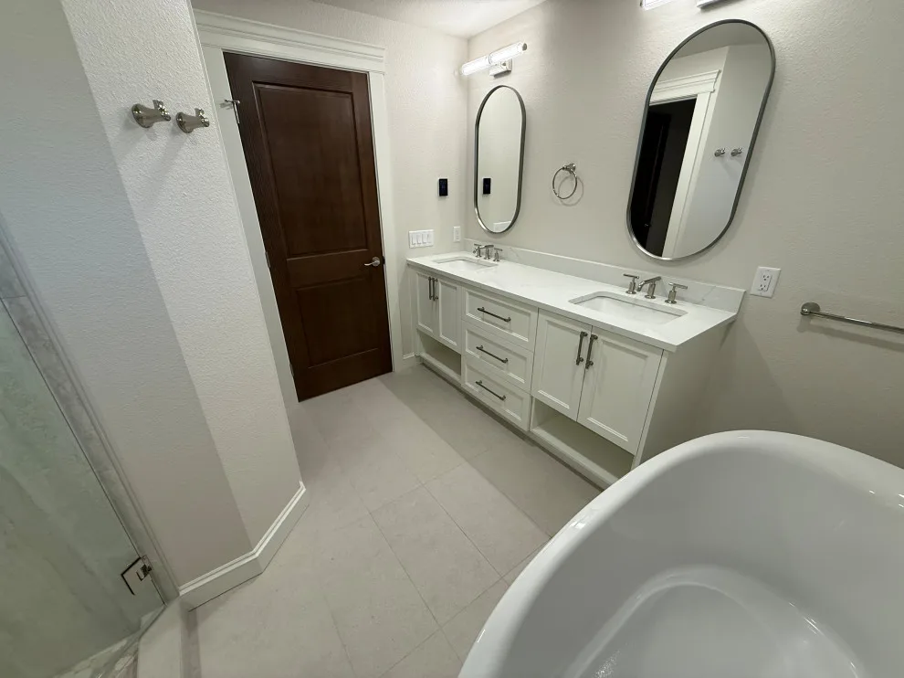 Sammamish - Home Interior Renovation by Contemporary Quarters - Photo 11
