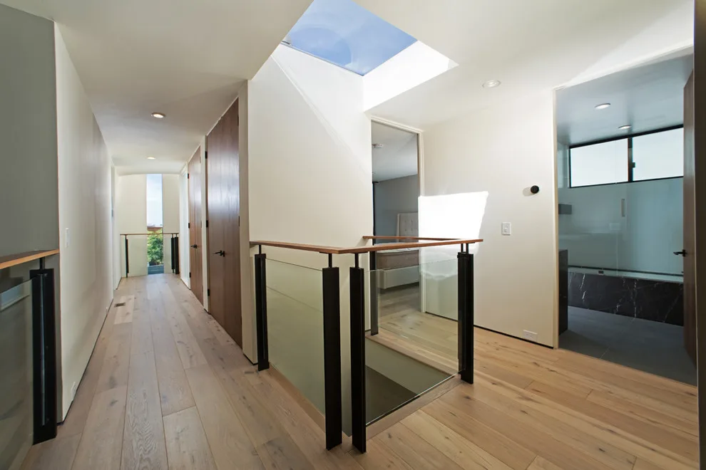 Del Mar Residence Market by Chaun Miller Design & Construction - Photo 4