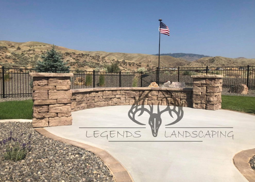 TV. Project by Legends Landscaping Inc. -Boise, ID - Photo 2