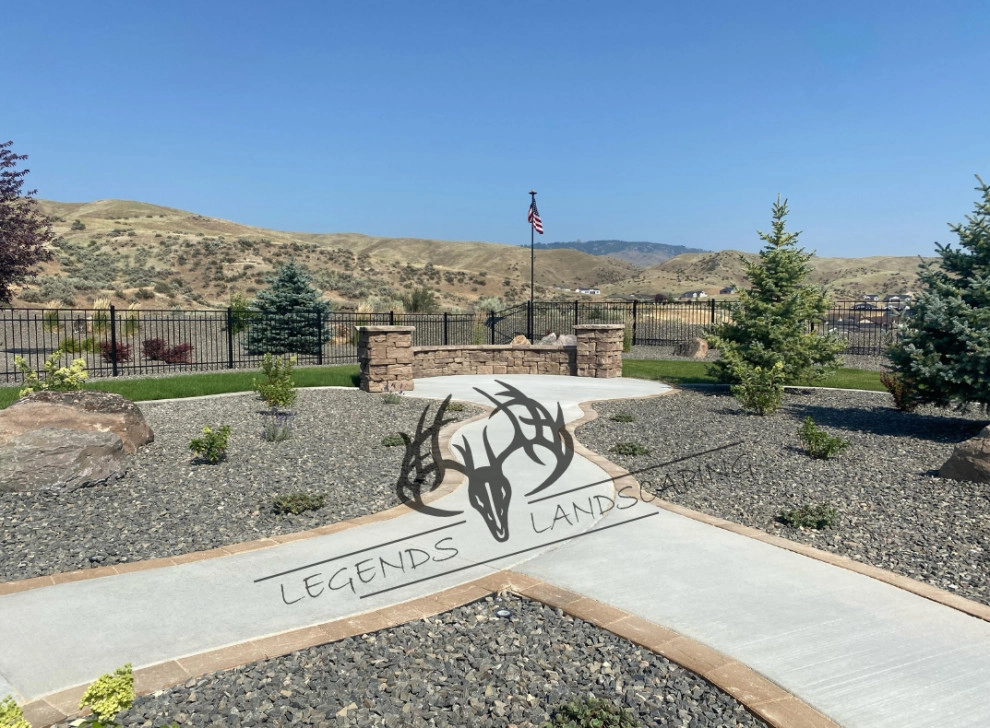 TV. Project by Legends Landscaping Inc. -Boise, ID - Photo 4