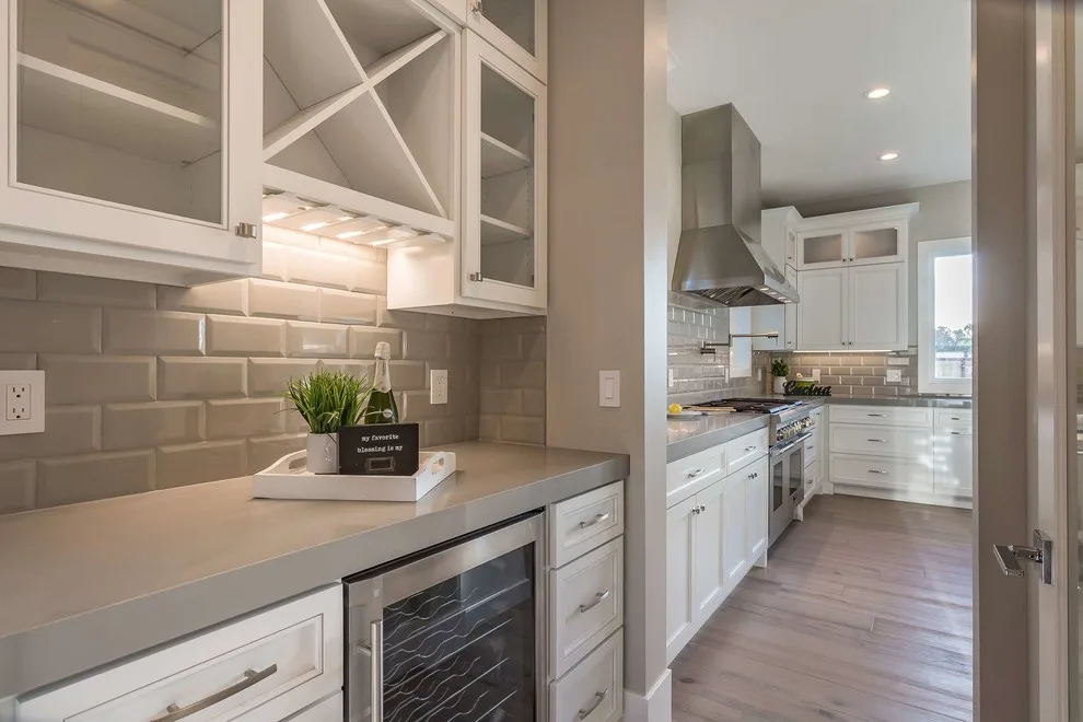 San Jose's New Residence by Deco Development Inc. - Photo 5
