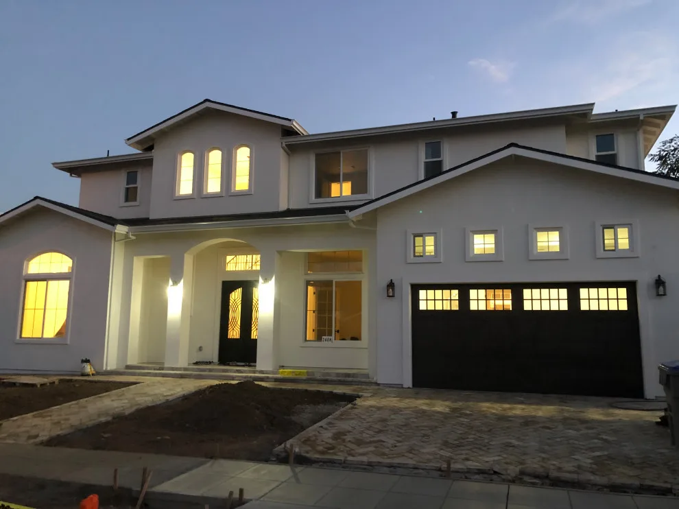 San Jose's New Residence by Deco Development Inc. - Photo 4