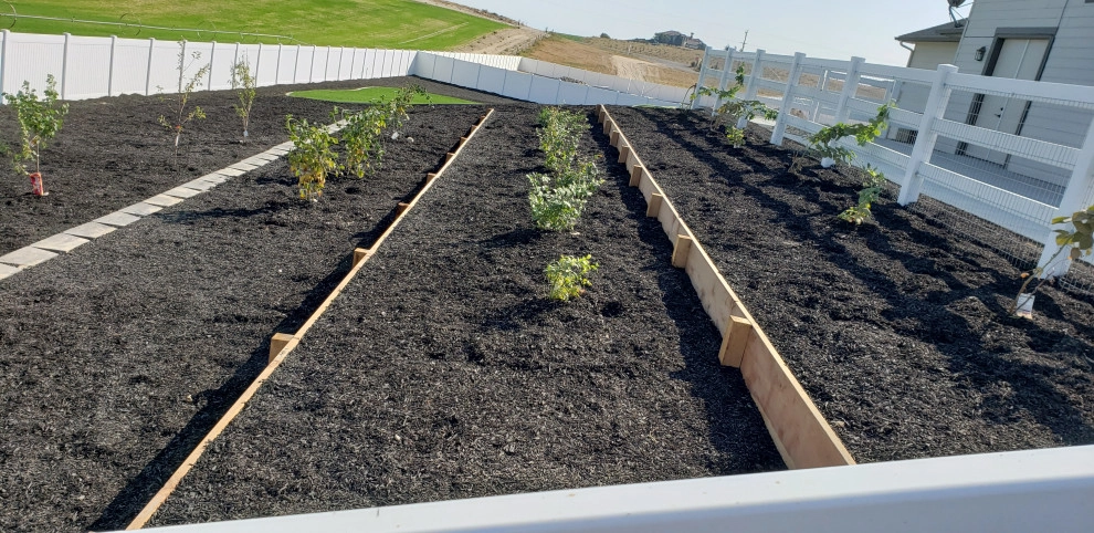 B.M. Landscape by Legends Landscaping Inc. -Boise, ID - Photo 4