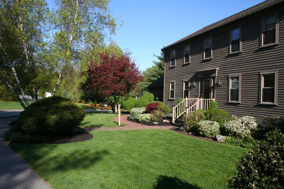 Massachusetts Lawns by Lawn Dawg - Photo 5