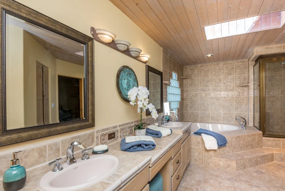 Northwest Santa Fe Renovation by Coyote Development Group LLC - Photo 12