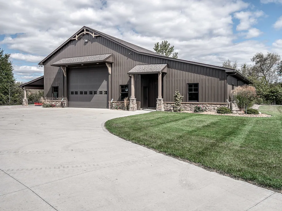 SauderBuilt - Photo 4