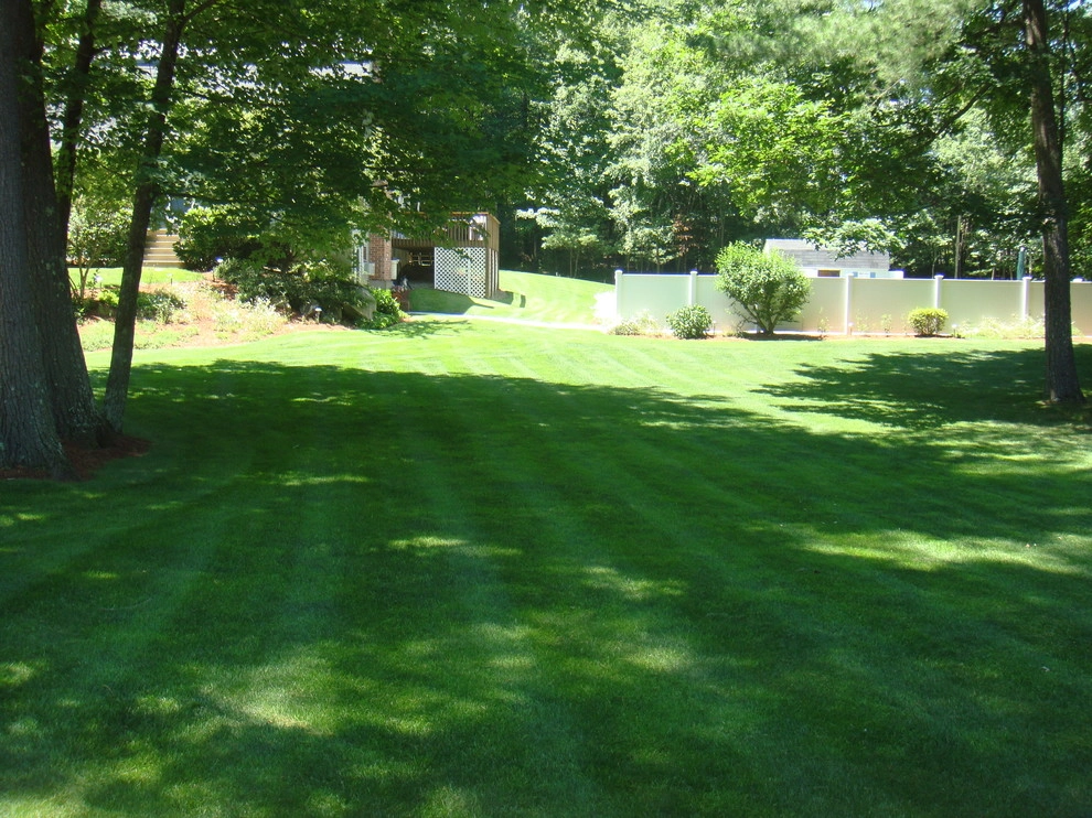 New Hampshire Lawns by Lawn Dawg - Photo 12
