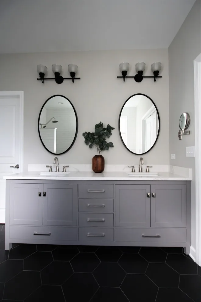 Nordic Bathroom by Fredenhagen Remodel & Design - Photo 7