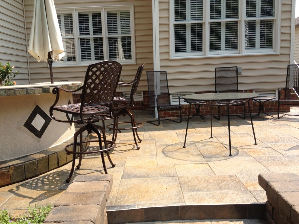 Richmond Outdoor Kitchen by LG Scott Landscaping & Tree Service - Photo 4