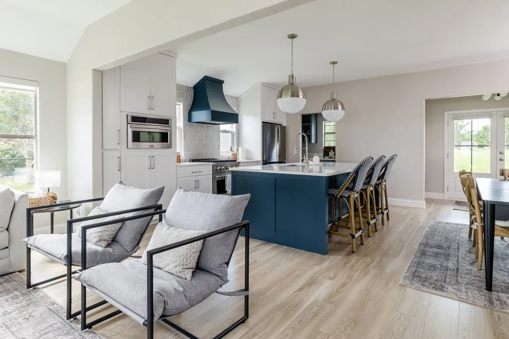 Scenic Getaway Complete Home Renovation by Mae Reedy Build + Design - Photo 9