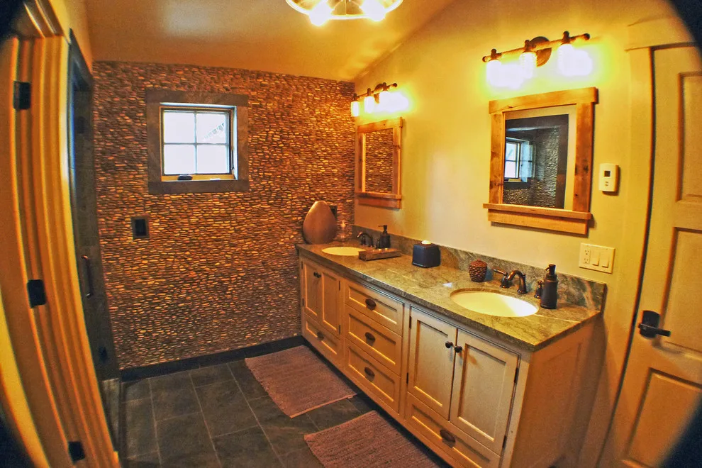 Schiavo Lodge by Hargrove Construction Co. Inc. - Photo 4