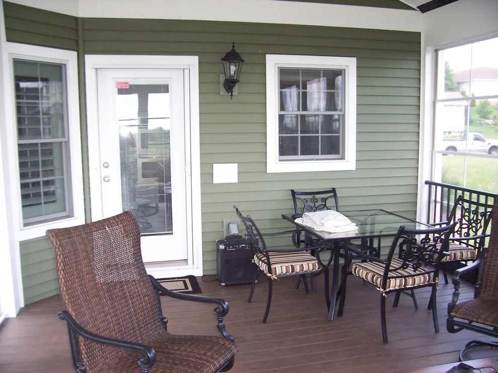 Covered Outdoor Space by Byrnes Custom Construction - Photo 5