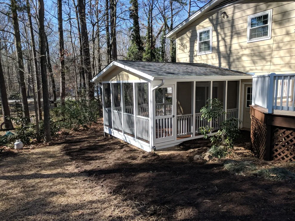 outdoor screen room by A.M.Carter Construction Inc - Photo 3