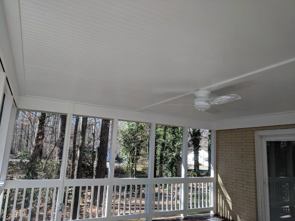 outdoor screen room by A.M.Carter Construction Inc - Photo 2