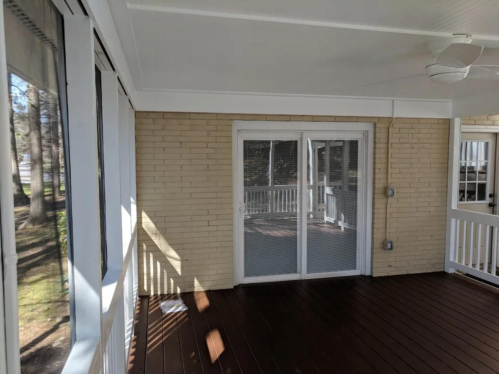 outdoor screen room by A.M.Carter Construction Inc - Photo 11