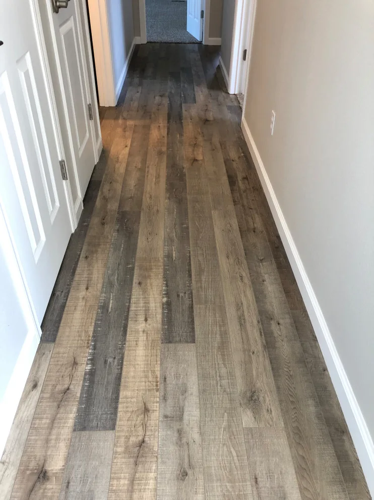 Seamless Laminate Flooring Installation by Phoenix Remodeling LLC - Photo 4