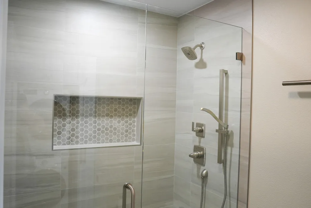 Coastal Calm: Apex Ridge Construction's Pacific Beach Shower Renovation by Apex Ridge Construction - Photo 3
