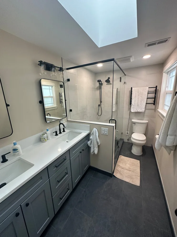 Greenlake Bathroom Project - 2 in Seattle by Contemporary Quarters - Photo 3