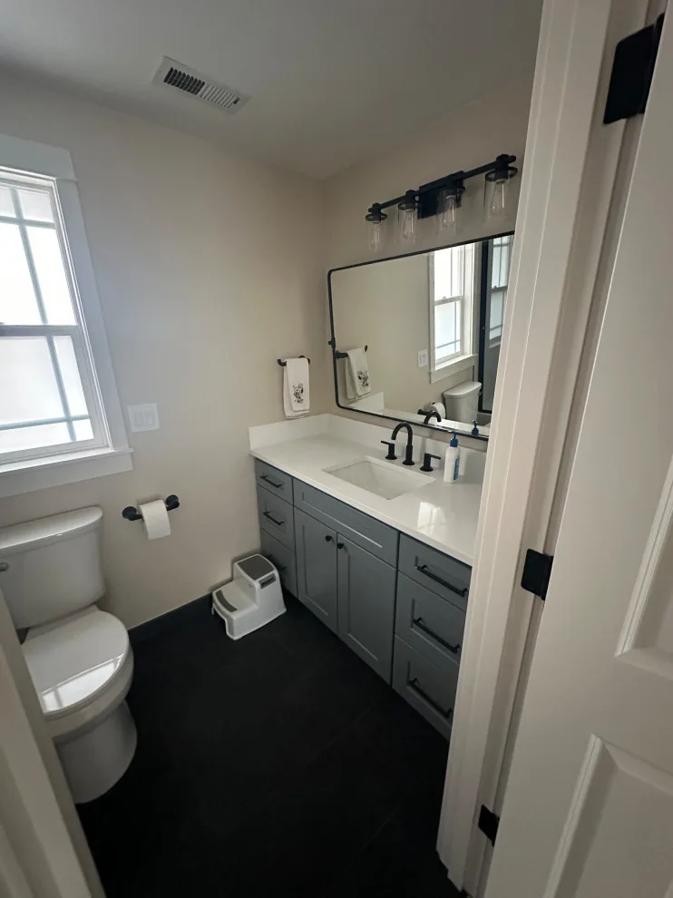 Greenlake Bathroom Project - 2 in Seattle by Contemporary Quarters - Photo 2