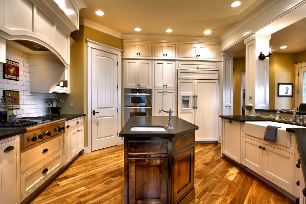 Custom Home at Settlers Ridge by Haylett Homes - Photo 9