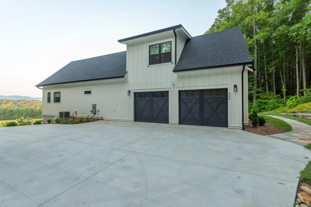 Sharon Road Custom by Solid Rock Builders - Photo 20