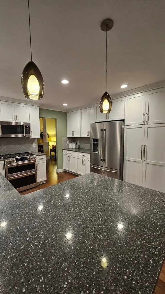 Silver Lake Elegance by Johnson And Sons Construction - Photo 8