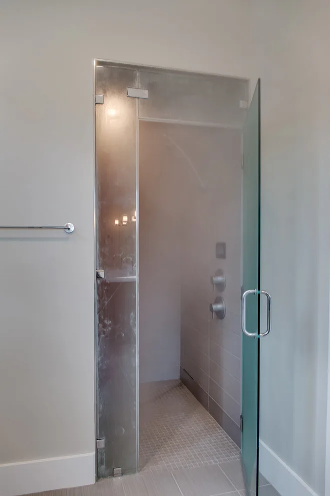 Minimalist Streamlined Residence by Crowley Custom Homes - Photo 27