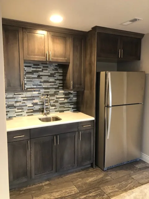 Mid Century Renovations LLC - Photo 14