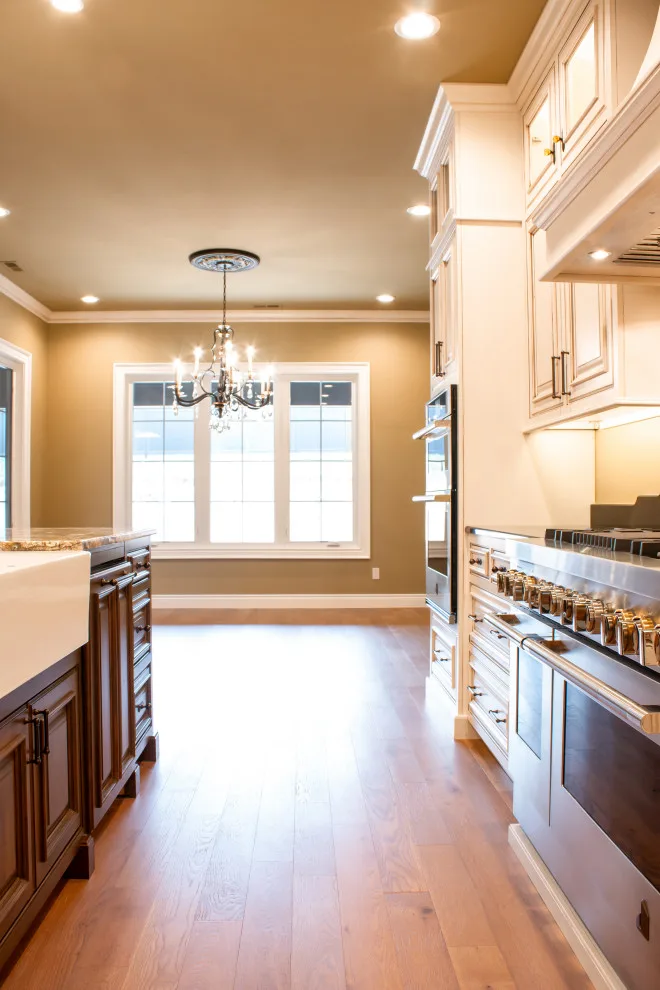 Slocum Custom Residence - Kitchen and Wet Bar by Robbins Construction - Photo 8