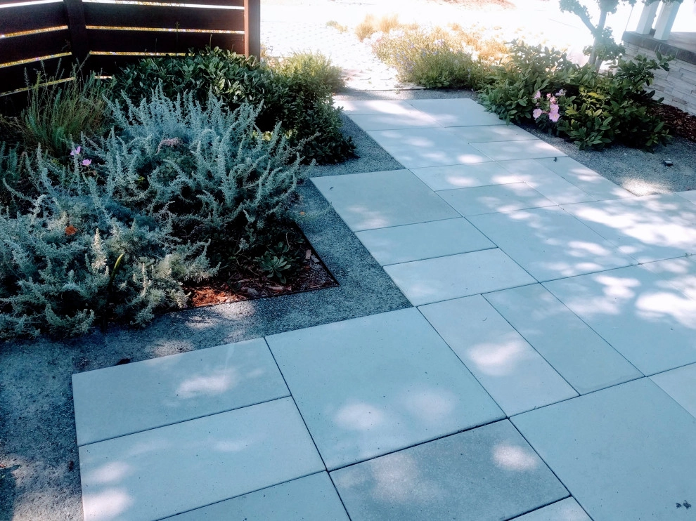 Courtyards by California Eco Design, Inc. - Photo 6