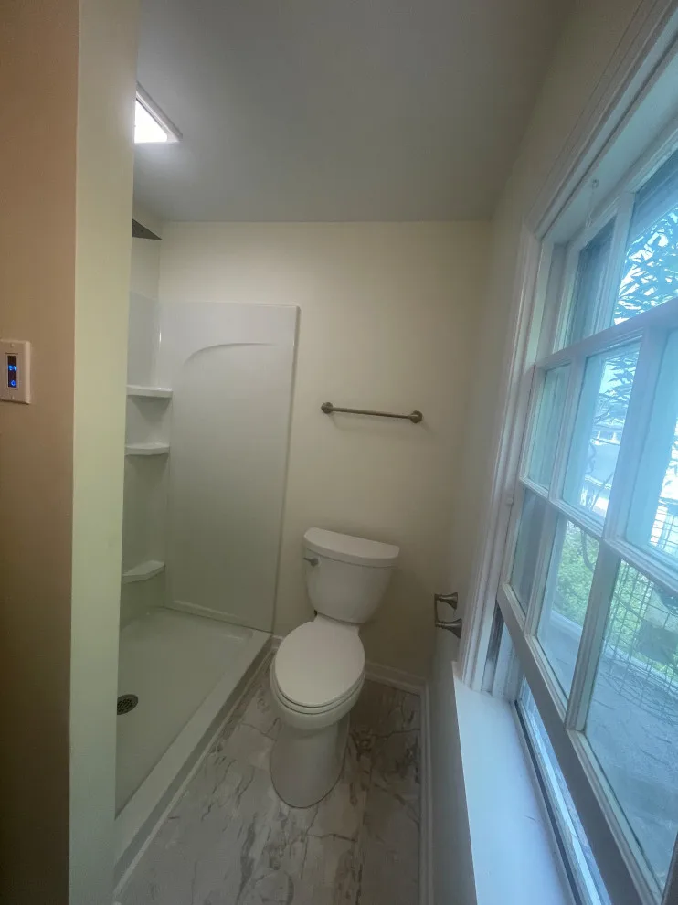 Interior Trends Renovation & Construction Company - Photo 9
