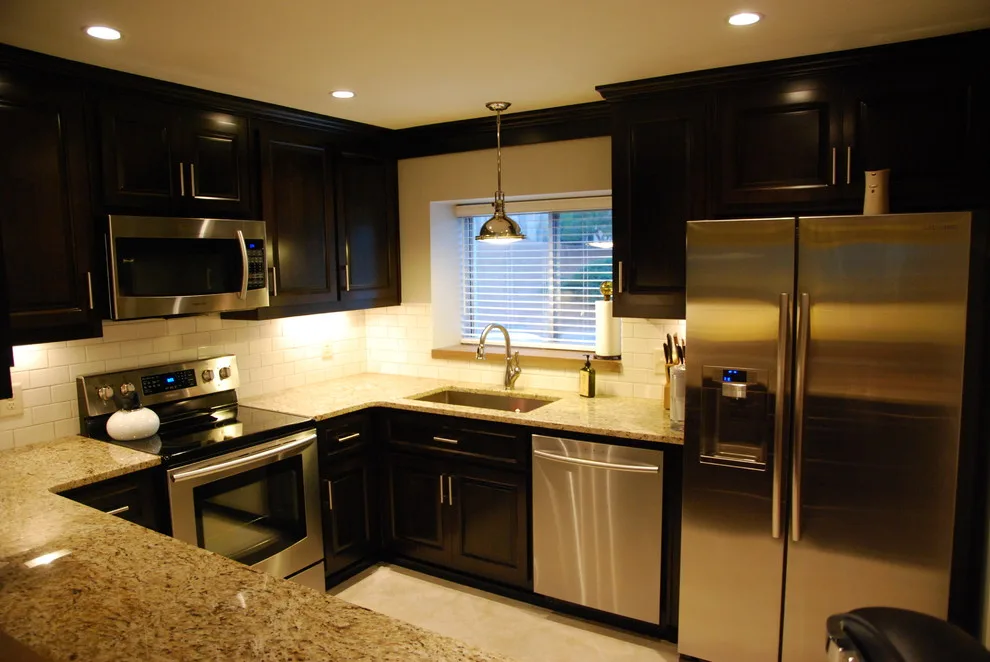 R LUCAS Construction And Design - Photo 9