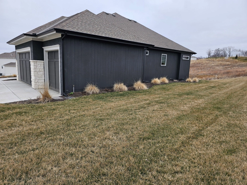 Lawnscape Specialists - Photo 9