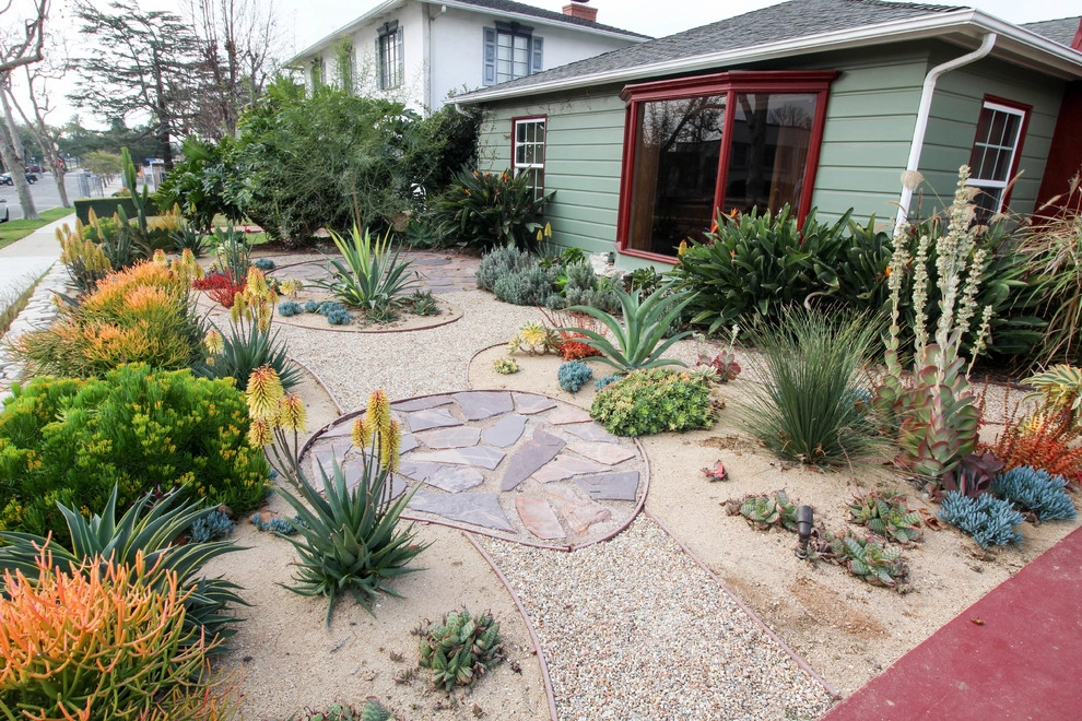 California Heights Craftsman Xeriscape by California Eco Design, Inc. - Photo 3