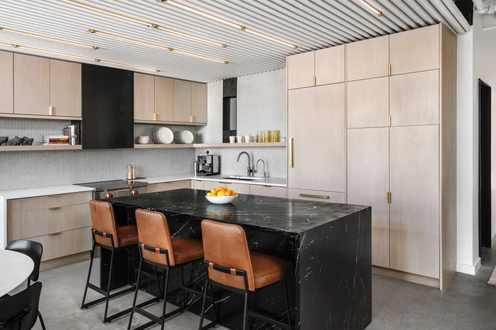 South Congress Rooftop Suite by Melde Construction Company - Photo 6