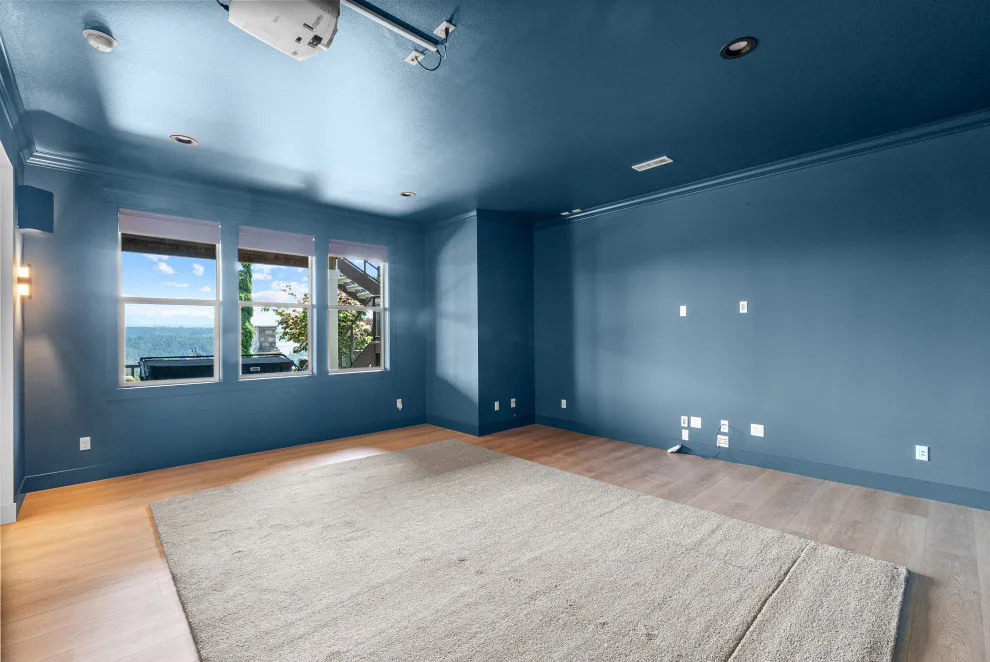 South Hill / Bathroom and Interior Renovation by Woodside Custom Homes - Photo 13