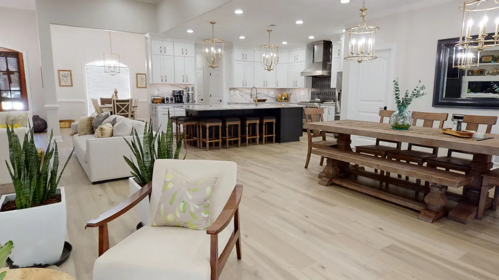 SOUTHAVEN RENOVATION by HillCo Construction & Interior Transformations - Photo 2