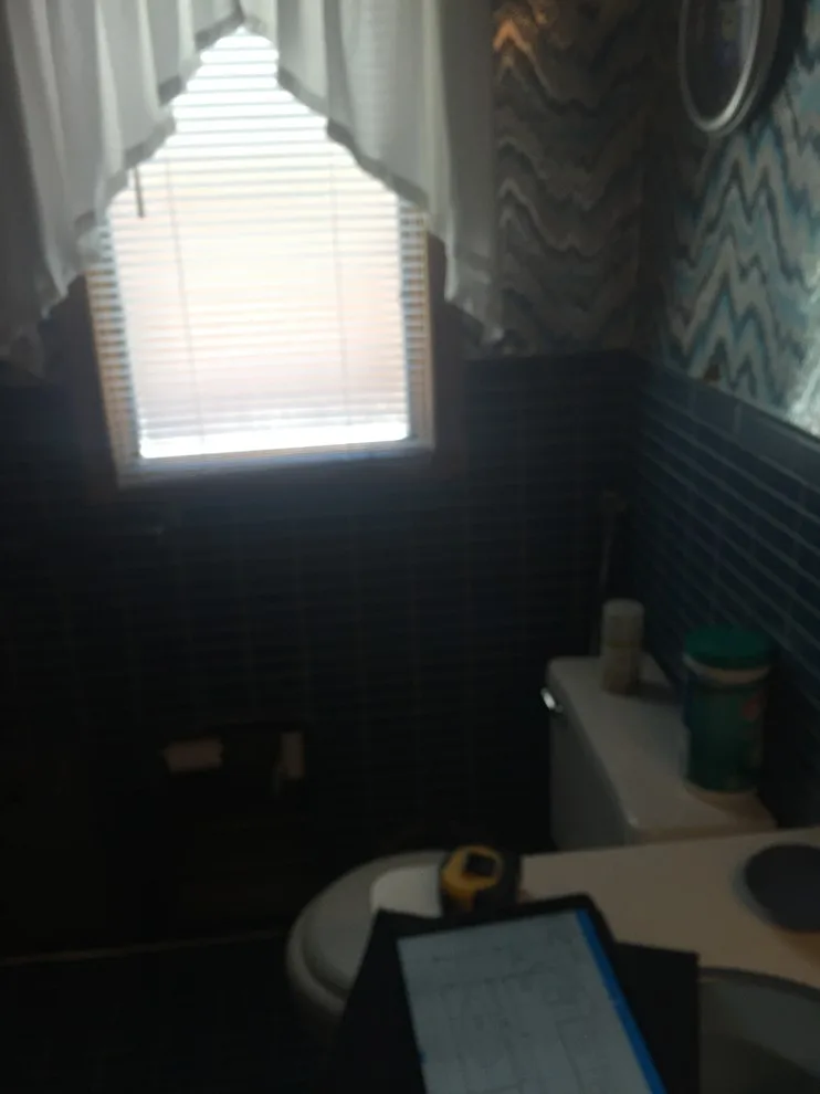 Southfield Primary Bathroom by MAS Building And Renovations - Photo 10