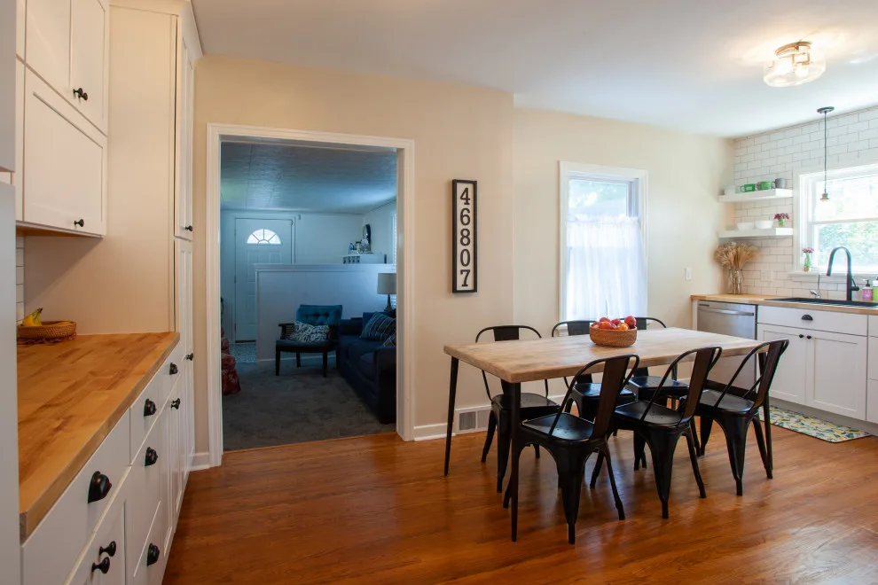 Southside Easy Kitchen by Miracle Contracting Inc. - Photo 7