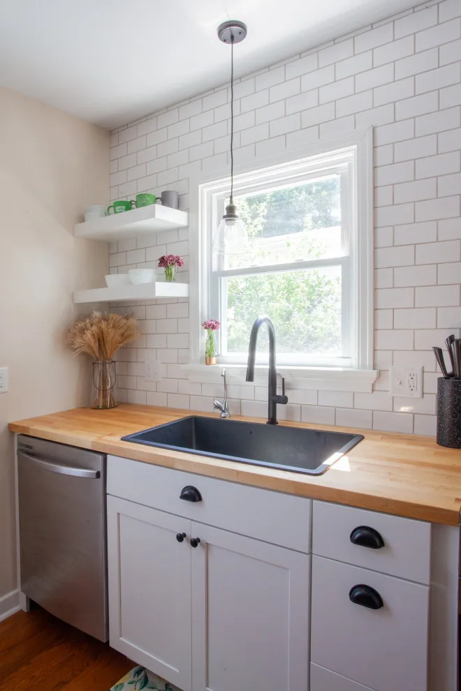 Southside Easy Kitchen by Miracle Contracting Inc. - Photo 14