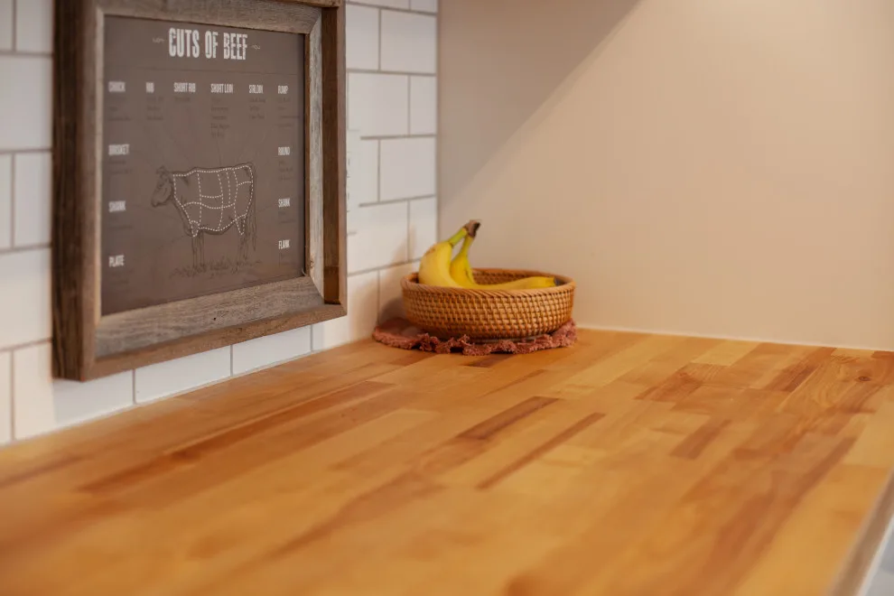 Southside Easy Kitchen by Miracle Contracting Inc. - Photo 5
