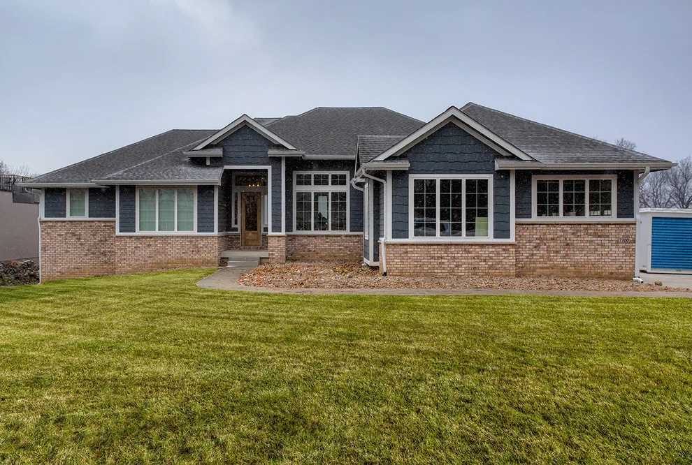 Expansive Walk-Out Ranch by Unique Homes Iowa - Photo 14
