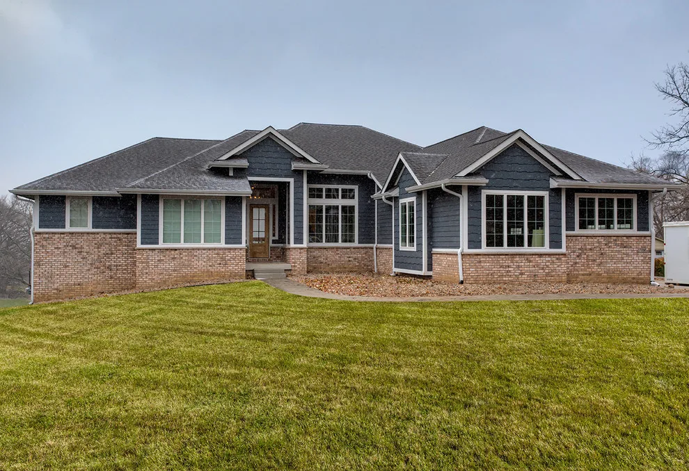Expansive Walk-Out Ranch by Unique Homes Iowa - Photo 17