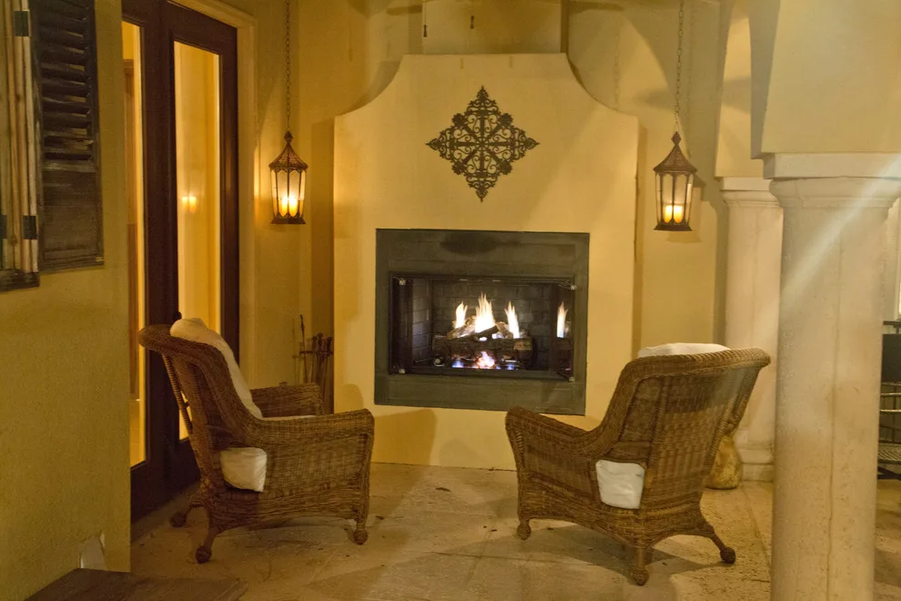 Linkhorn Spanish-Style Home Construction - Interior by Mike Simon Construction Corp - Photo 16